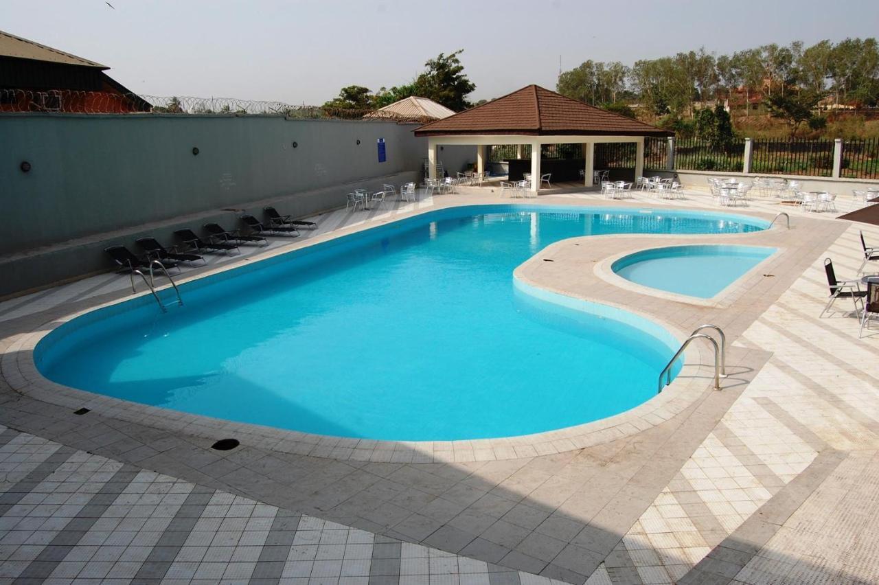 Golden Royale Hotel Enugu Exterior foto
